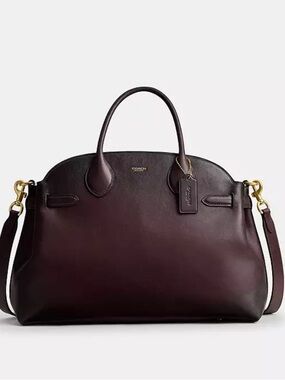 Soft Empire Carryall Bag
40